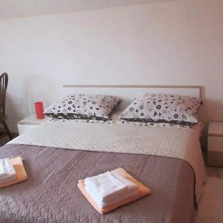 Apartman Franjicic Korenica Exterior photo